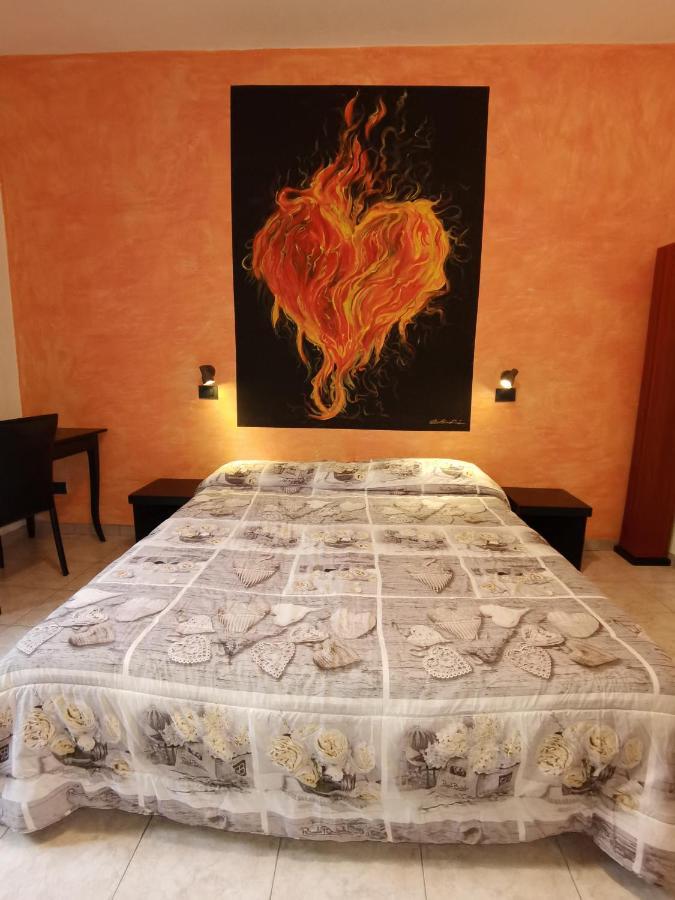La Maison Di Luca เวโรนา ภายนอก รูปภาพ
